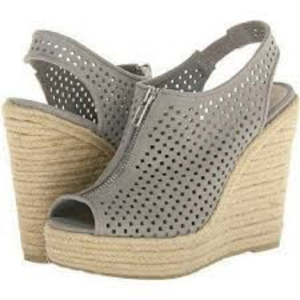 Steve Madden Olivvia Wedge gray size 8